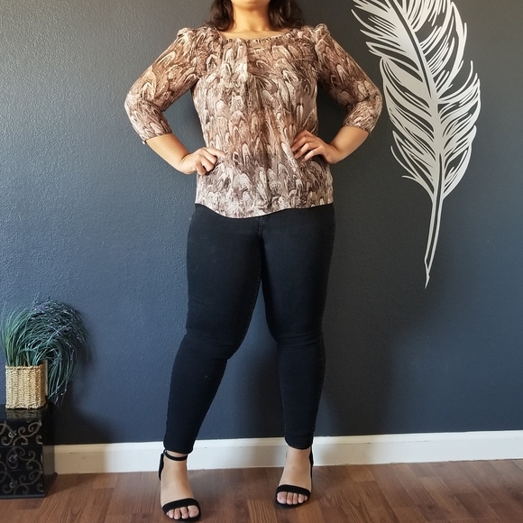 Jennifer Lopez Sheer Top - Picture 2 of 5